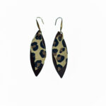 Xειροποίητα Δερμάτινα Σκουλαρίκια Leaf με animal print